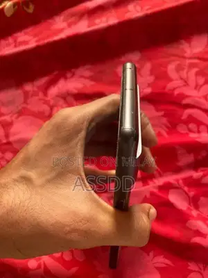 Google Pixel 7 Dual SIM Smartphone with eSIM Support