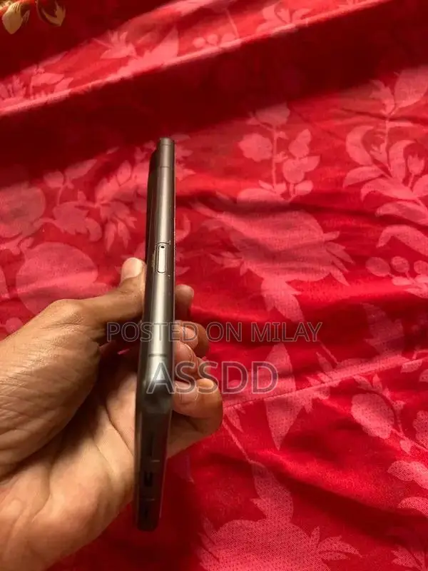 Google Pixel 7 Dual SIM Smartphone with eSIM Support