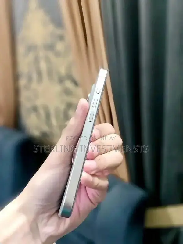 Apple iPhone 15 Pro Natural Titanium Smartphone