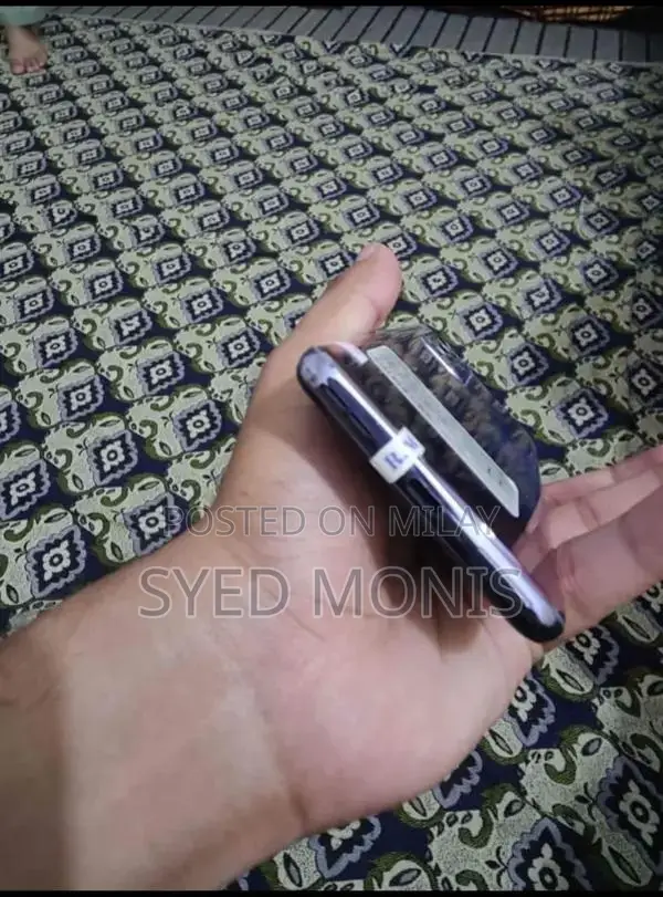 High-Performance Gaming Smartphone with Snapdragon 888