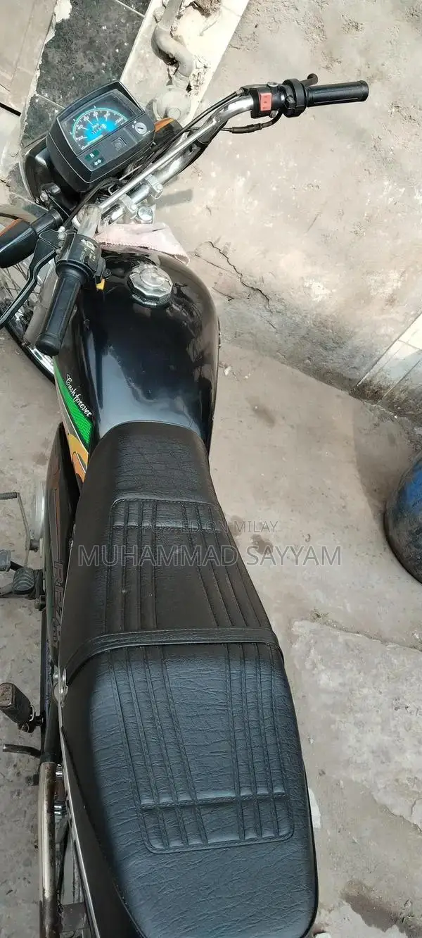 Road Prince 70 Motorcycle - Classic Road Bike