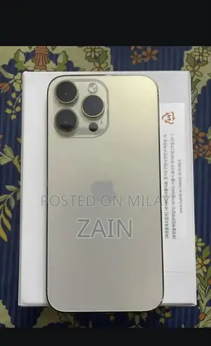 Photo - Premium Apple Smartphone Golden Color Full Set