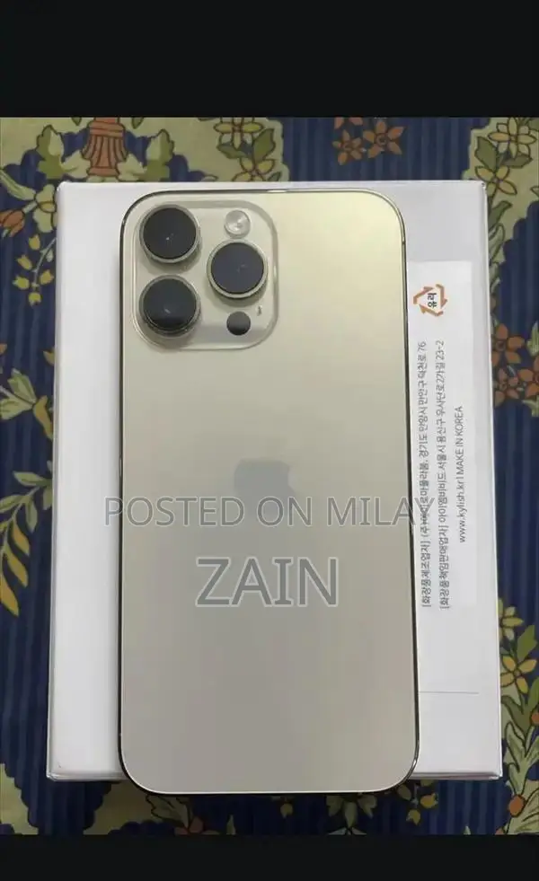 Premium Apple Smartphone Golden Color Full Set