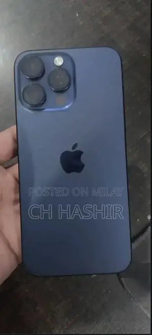 Apple iPhone 15 Pro Max 256GB, Excellent Condition, Includes Accessori