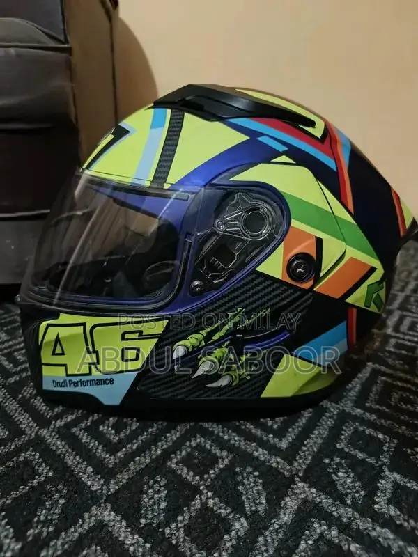 Welet WLT-169 Premium Motorcycle Helmet with Bluetooth and Sun Visor