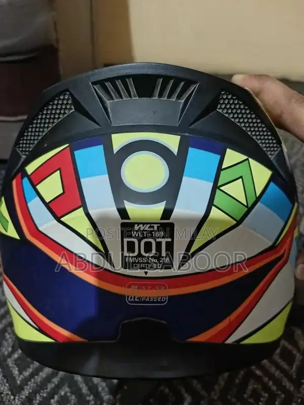 Welet WLT-169 Premium Motorcycle Helmet with Bluetooth and Sun Visor