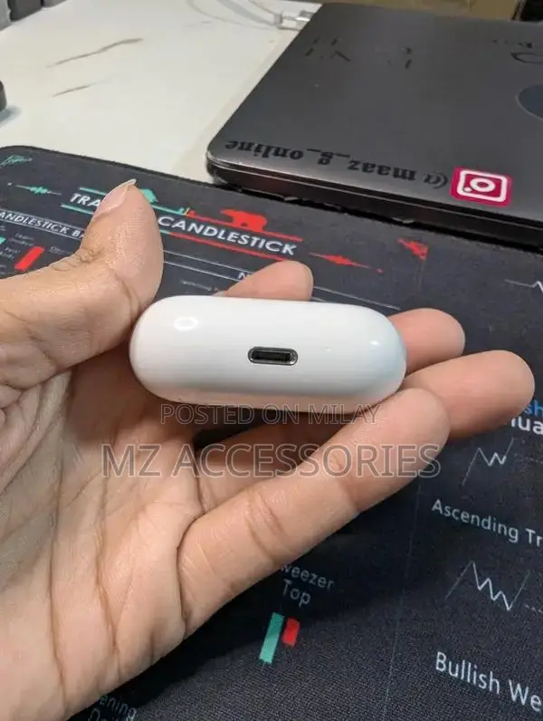 Apple AirPods 3rd Gen - Excellent Condition, Great Battery Life