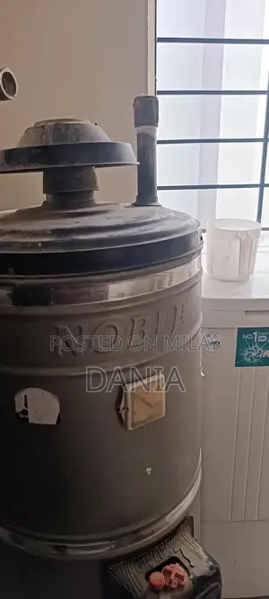 Gas Geyser for Sale - Excellent Condition Home Water Heater