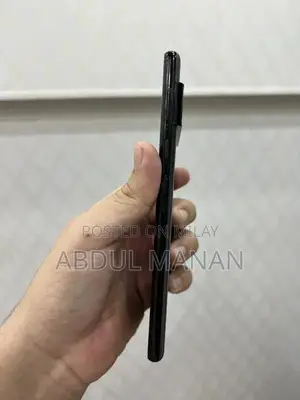 Photo - Google Pixel 6 Pro - 12GB RAM, 128GB, Cracked Screen, Functional