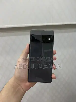 Google Pixel 6 Pro - 12GB RAM, 128GB, Cracked Screen, Functional