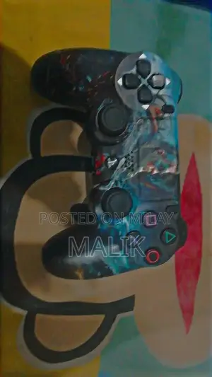 PlayStation 4 Gaming Console - Powerful Home Entertainment System