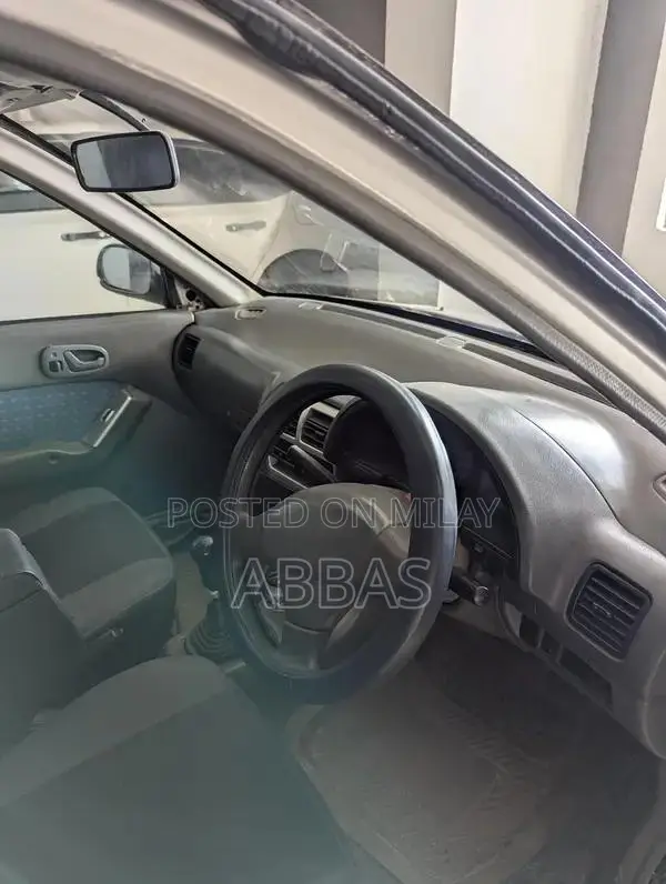 Suzuki Cultus 2005 VXL Sedan - Clean and Well-Maintained