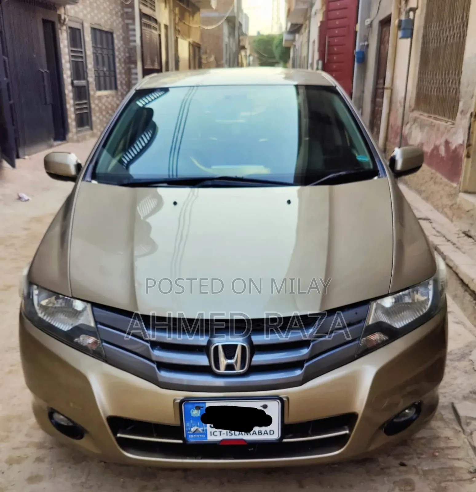 Honda City 2011 Gold