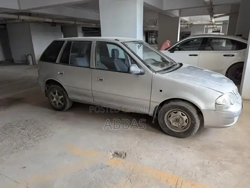 Suzuki Cultus 2005 VXL Sedan - Clean and Well-Maintained