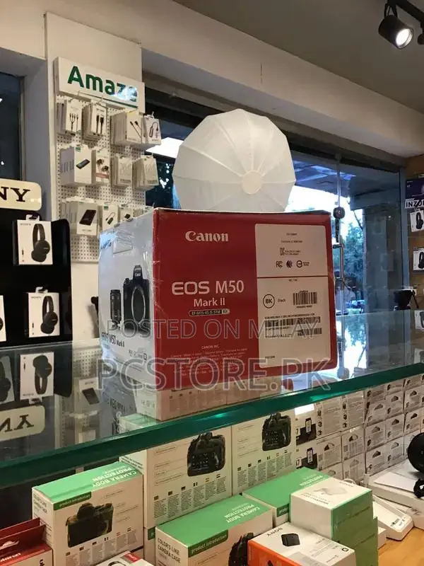 Canon EOS M50 Mark II Mirrorless Camera with 15-45mm STM Lens Kit