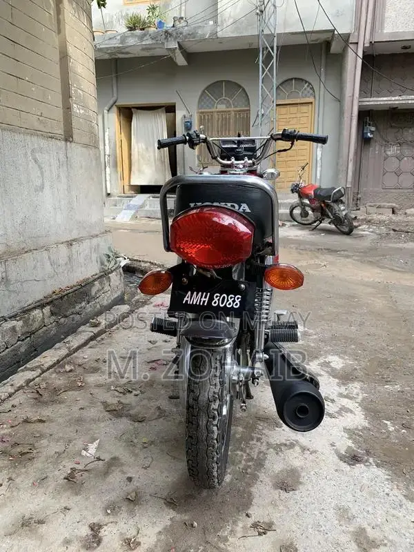 Honda CG125cc 2022 Motorcycle - Single Cylinder Commuter Bike