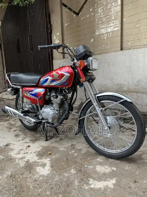 Honda CG125cc 2022 Motorcycle - Single Cylinder Commuter Bike