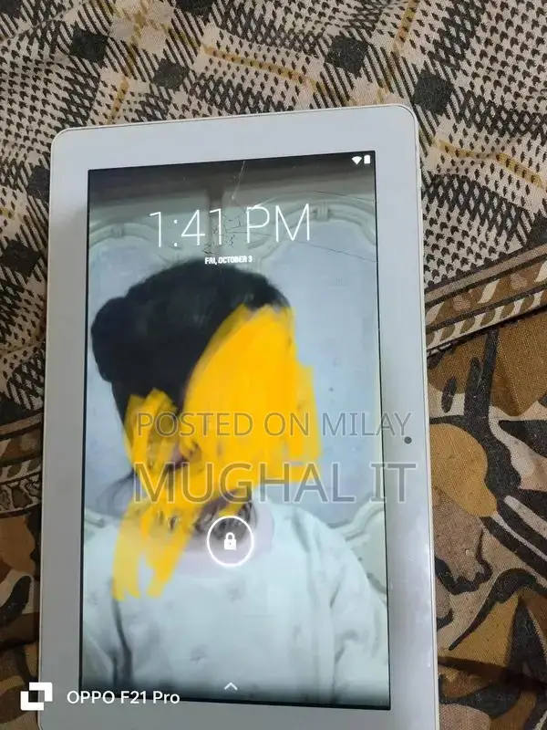 Q Tab v11 10-inch Tablet with Accessories