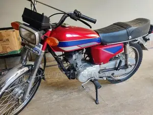 Photo - Honda CG 125 Motorcycle - Classic Single-Cylinder Bike