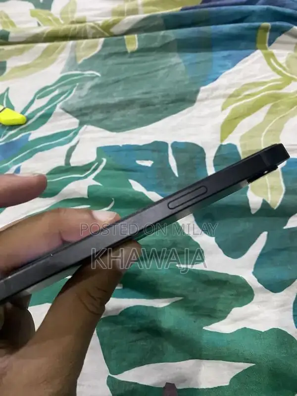 Unlocked JV Smartphone with 128GB Storage and High Battery Health