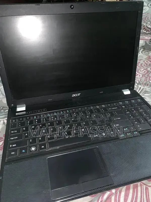 Acer Laptop - i3 2nd Gen, 4GB RAM, 120GB M.2, 256GB HDD
