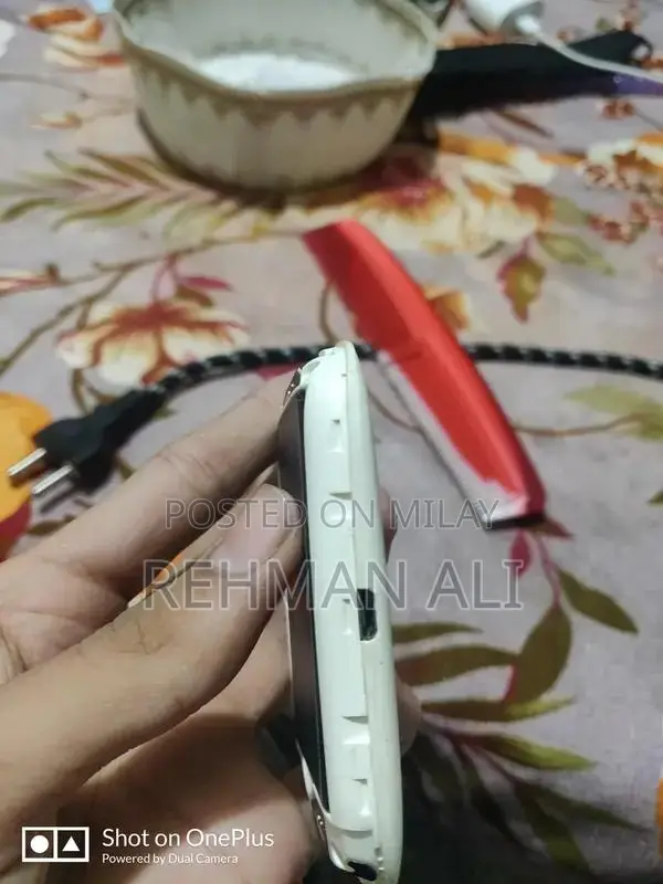 Pocket WiFi Device with Battery Performance Issue