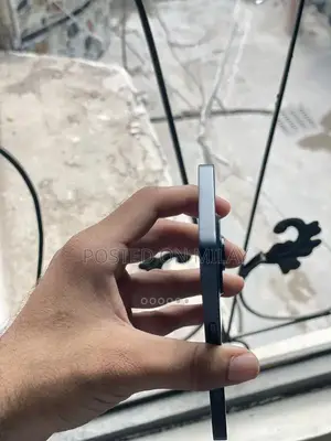 iPhone 14 128GB Excellent Condition Smartphone