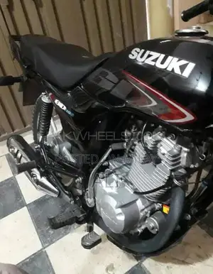 Photo - Suzuki GD 110S Motorcycle - 2023 End Model Lush Bike