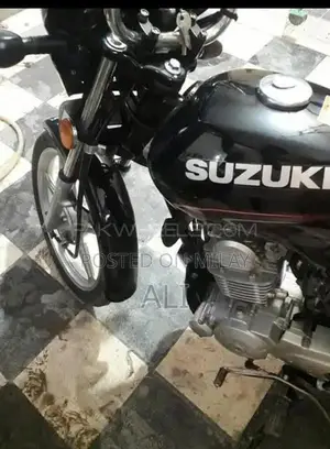 Suzuki GD 110S Motorcycle - 2023 End Model Lush Bike