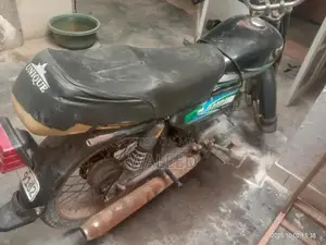 Unique Xtreme UD 70 Motorcycle 2015 Model