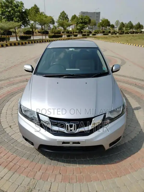 Honda City 1.3 Sedan - Android Panel, New Tyres, Family Car