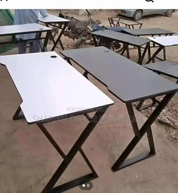 Modern Office Computer Desk with Iron Frame Workstation