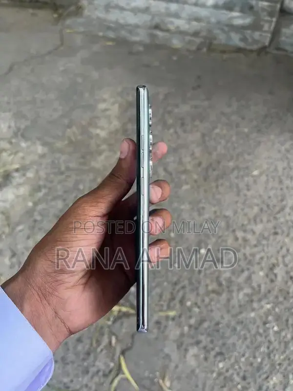 Tecno Camon 40 Pro Smartphone: Sleek Design, Advanced Features