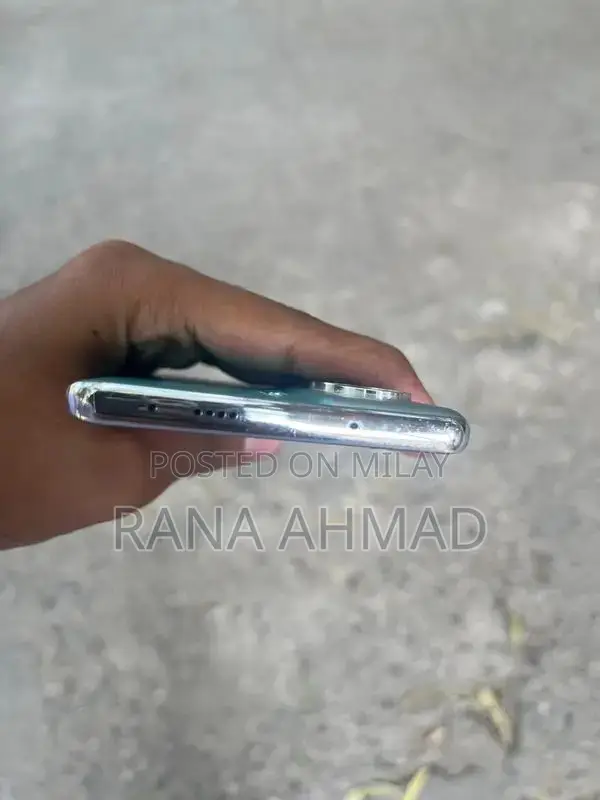 Tecno Camon 40 Pro Smartphone: Sleek Design, Advanced Features