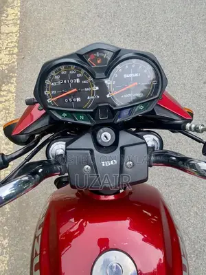 Suzuki GR150 Motorcycle - Nearly New Condition