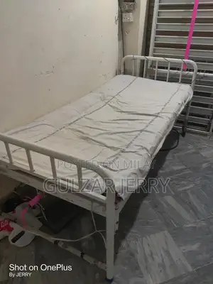 Photo - Professional Double Patient Medical Bed with Multiple Configuration Op