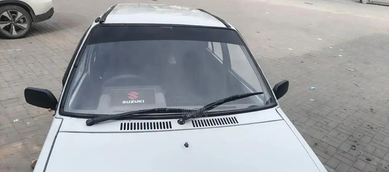 1992 Vintage Vehicle with Clear Documentation and Biometric Details