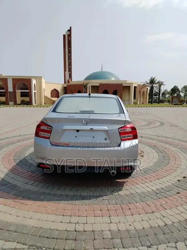 Honda City 1.3 Sedan - Android Panel, New Tyres, Family Car