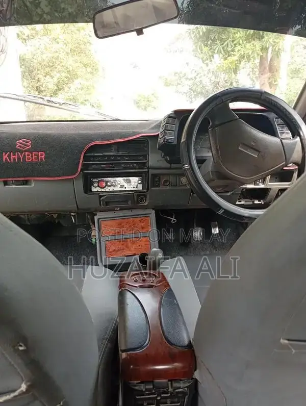 Khyber 2000 Model Air Conditioner - Non-Functional Unit