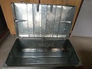 Wooden Furniture Piece for Home Decor and Bedroom