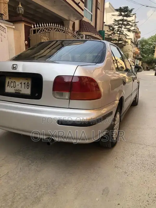 1999 Honda Civic Sedan - Well Maintained Reliable Vehicle