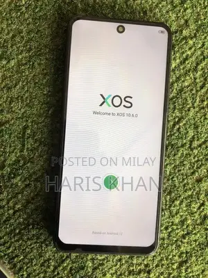 12-inch Smartphone Set in Black Color