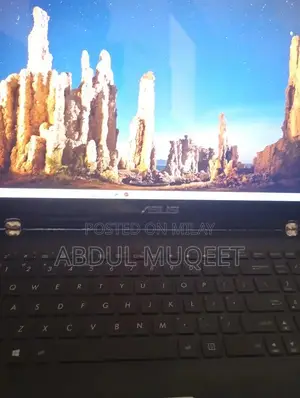 Asus Q524u 2-in-1 Convertible Laptop with Nvidia Graphics