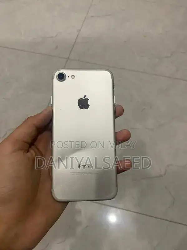 iPhone 7 Smartphone 128GB Storage Full Battery Health