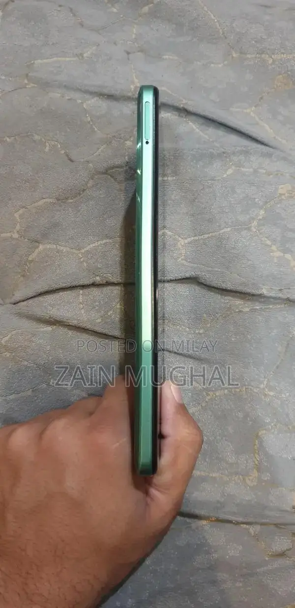 Ultra Smartphone 6GB RAM 128GB Storage