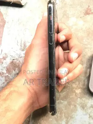 iPhone 11 Pro 64GB Dual SIM Smartphone