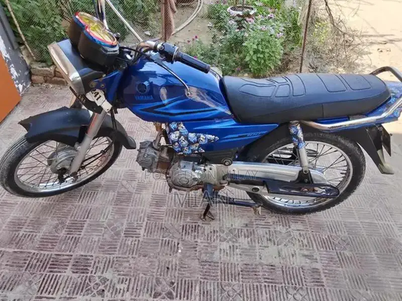 Yamaha Junoon 4-Stroke Motorcycle