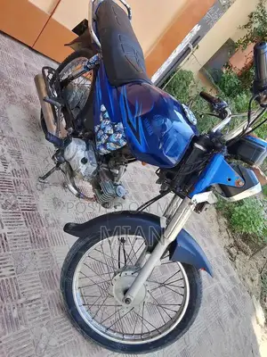 Yamaha Junoon 4-Stroke Motorcycle