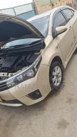 Toyota Altis Grande 1.8 Sedan - Low Mileage 2015 Model