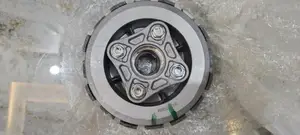 Photo - Genuine Honda CG125 Clutch Box Assembly